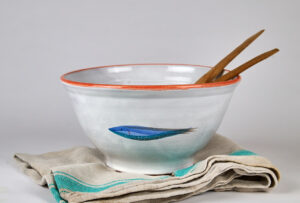 Fish-bowl-with-spoons1